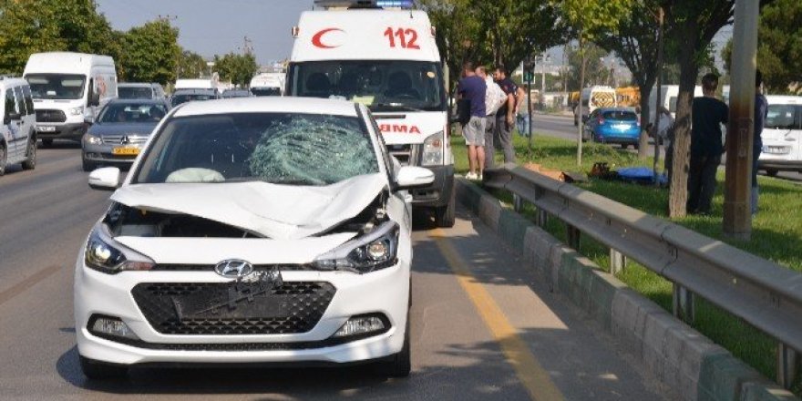 Yaya geçidinde feci ölüm
