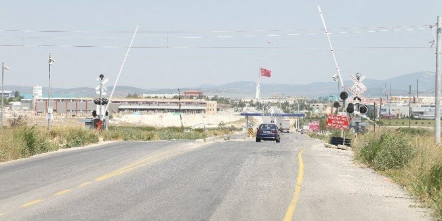 Kütahya 1. OSB’nin girişine üst geçit
