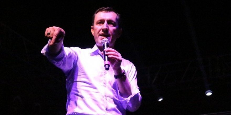 İşler: "Darbeye darbe yapan bir millet olarak tarihe geçtik"
