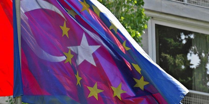AB Bakanlığında 16 kişi görevden uzaklaştırıldı