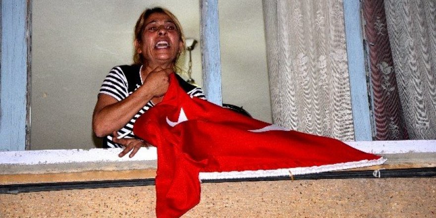 Önce evinin camlarını kırdı ardından gazetecilere dert yandı