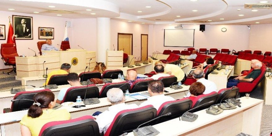 Başkan Karalar, muhtarlarla beyin fırtınasına devam ediyor