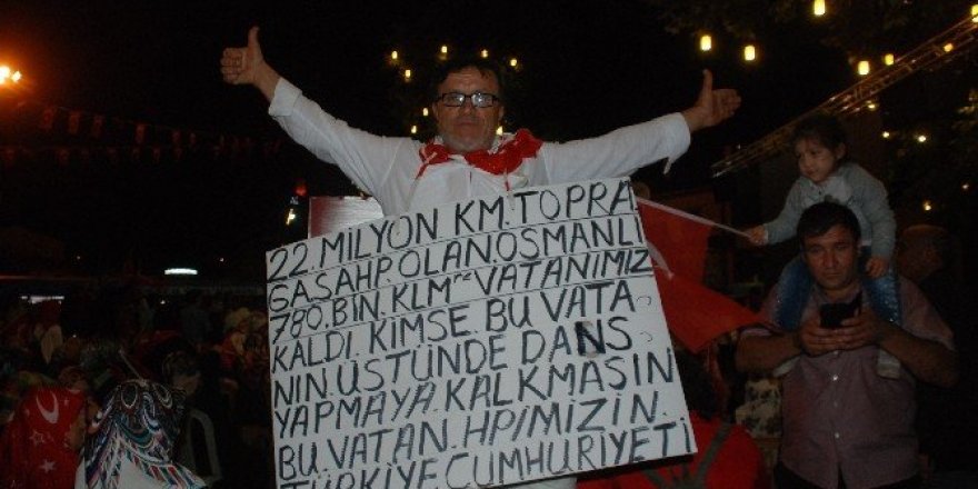 Tokat’ta demokrasi nöbeti
