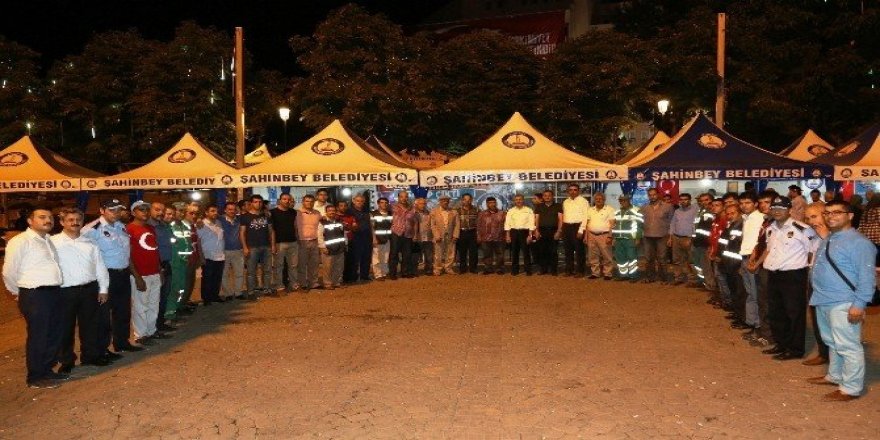 Milli irade için nöbete devam