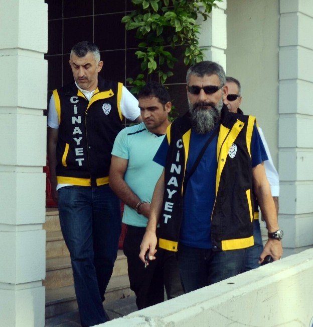 Komşusunu öldüren zanlı tutuklandı