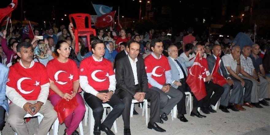 Kırşehir’de milli irade yürüyüşü