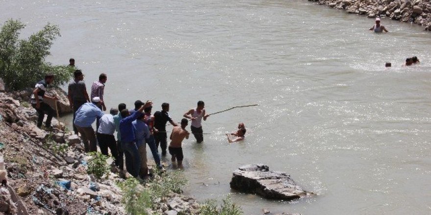 Zap Suyu’na düşen çocuklardan biri ölü bulundu