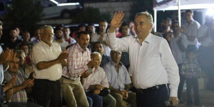 Başkan Zolan, Honaz halkıyla demokrasi nöbetinde