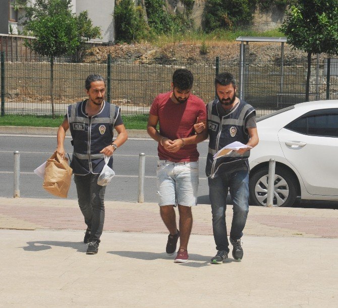 Alanya"da banka soyguncusu tutuklandı