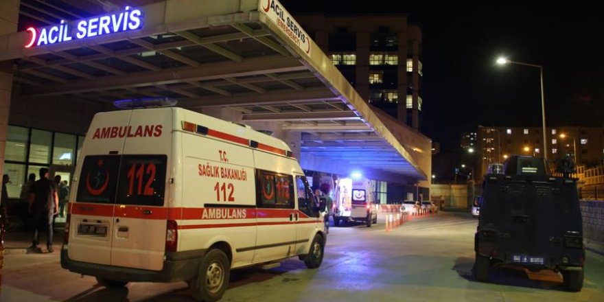 Diyarbakır'da terör saldırısı: 2 asker yaralı