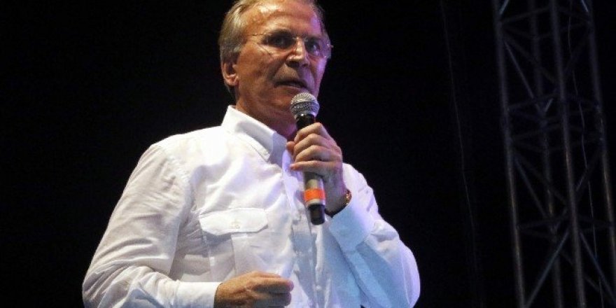 Mehmet Ali Şahin: “Demokrasinin beşiği artık Türkiye’dir”
