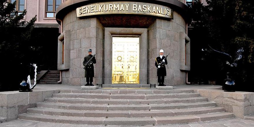 TSK'dan 1389 asker daha ihraç edildi