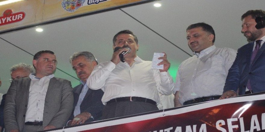 Faruk Çelik: “Bunlar hayvan bile olamaz”