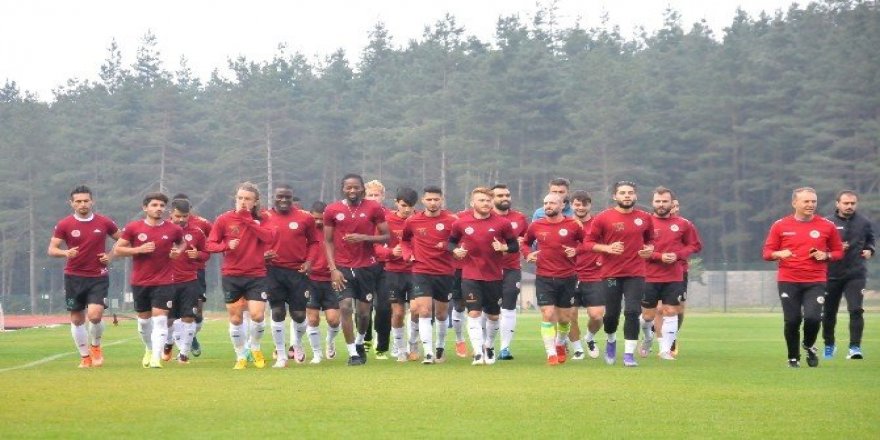 Aissati, Alanyaspor’un kampına katıldı