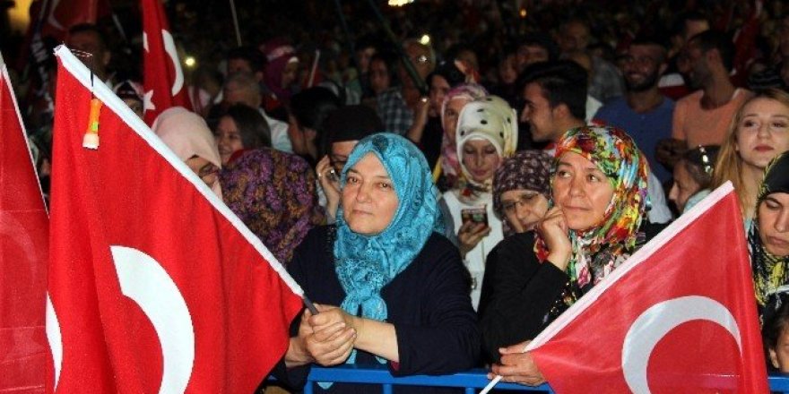 Kütahya’da demokrasi nöbetinin 17. günü
