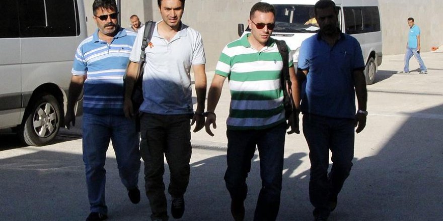 Elazığ'da 13 askeri personel tutuklandı
