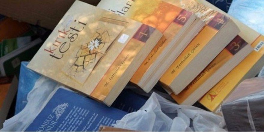 Eskişehir’de FETÖ’ye ait 430 kitap ve 12 CD’ye el konuldu