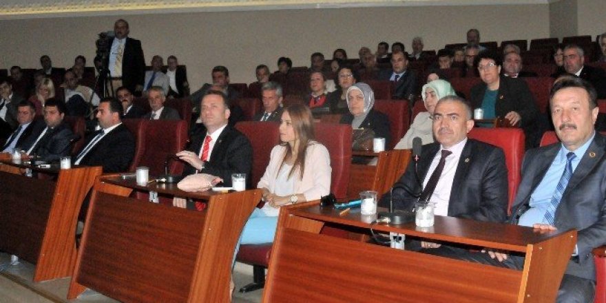 Salman: “Yalova’nın geleceği 50 binlik planda yatıyor”