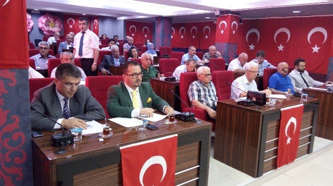 Hükümet Meydanı’nın ismi değişiyor