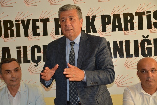 Balbay, CHP Aliağa İlçe Teşkilatını ziyaret etti