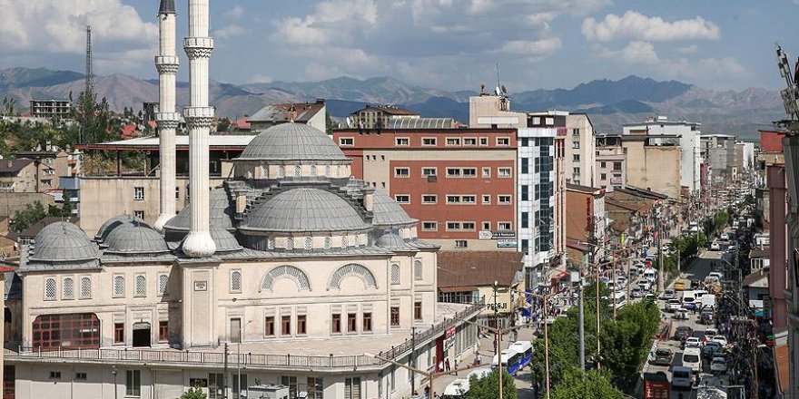 Yüksekova ve Cizre'de 'il olma' heyecanı