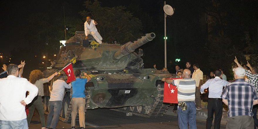 'Türkiye'de darbe başarılı olsaydı iç savaş çıkacaktı'