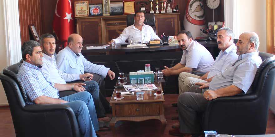 Muharrem Dere darbe girişimini lanetledi