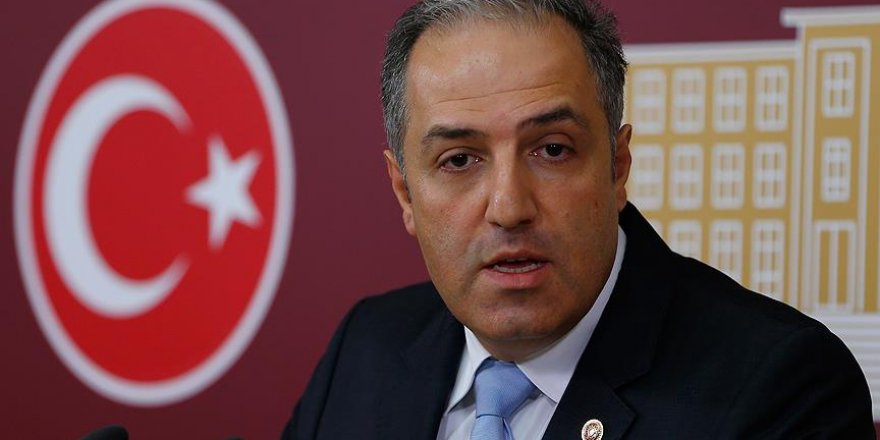 'İnsanlarımız baskıya rağmen milli irade için bir araya gelmiştir'