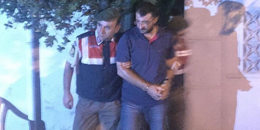 Yargıtay üyesinin evinde yakalanan 2 asker tutuklandı