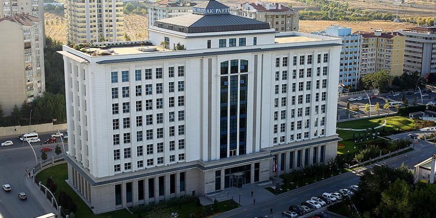 AK Parti MYK toplantısı sona erdi