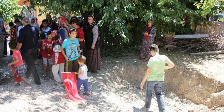 Mahalleliden baz istasyonu tepkisi
