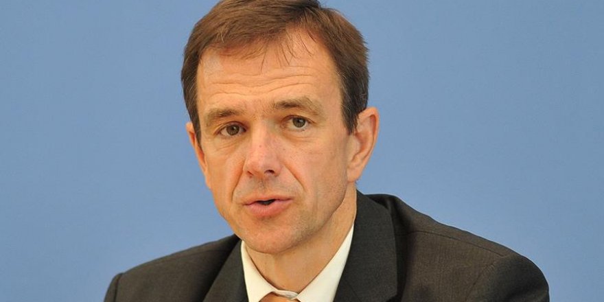 'Darbe girişimi demokrasiye karşı çok ciddi bir saldırıdır'