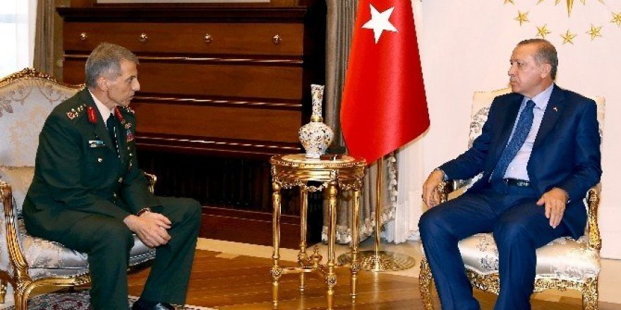 Cumhurbaşkanı Erdoğan, eski Jandarma Genel Komutanı Mendi’yi kabul etti