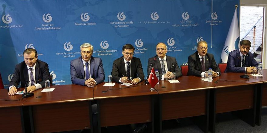 TBMM Dışişleri Komisyonu heyeti Londra'da Türklerle buluştu
