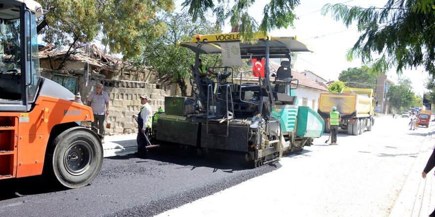 Meram’da caddeler güzelleşiyor