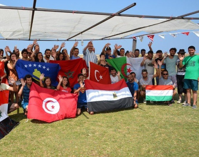 Karacabey ‘Uluslararası Yaz Dil Kampı’na ev sahipliği yaptı