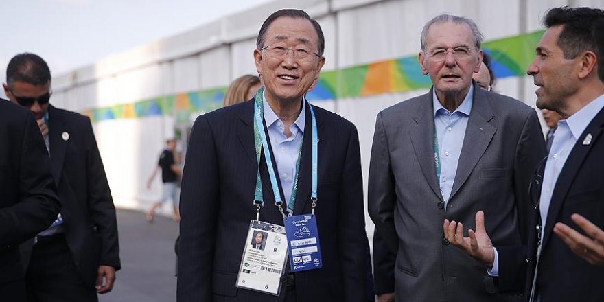 BM Genel Sekreteri Ban Rio'da Mülteci Takımını ziyaret etti