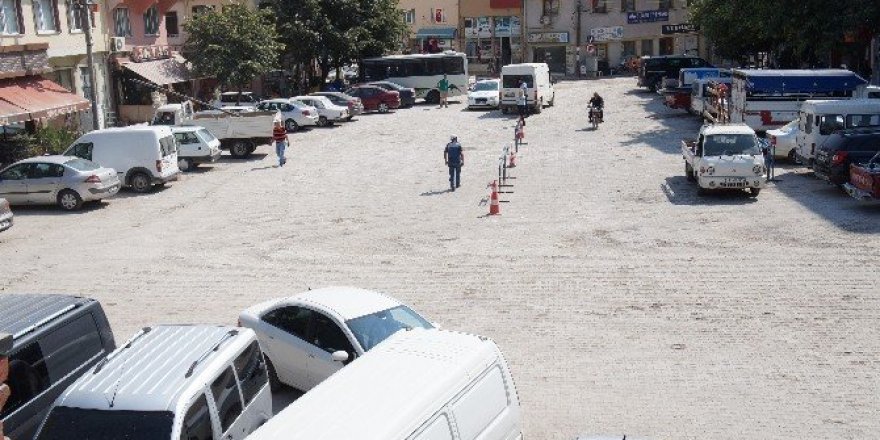 Lapseki Pazar Meydanının adı değişti