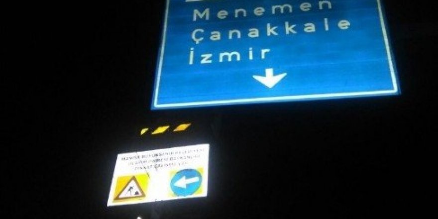 Trafik yön levhaları 12 yıl sonra yenilendi