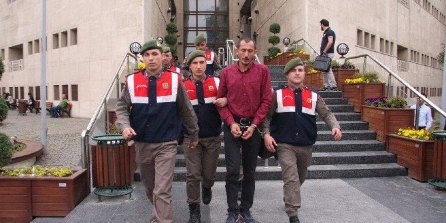 Çifte cinayet davasında arbede