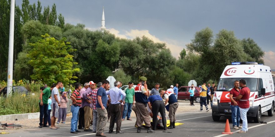 Konya'da otomobilin çarptığı motosikletin sürücüsü öldü
