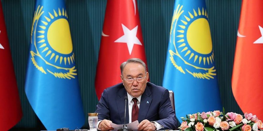 Nazarbayev: Türkiye'ye karşı iş yapan kimseyi desteklemeyeceğiz