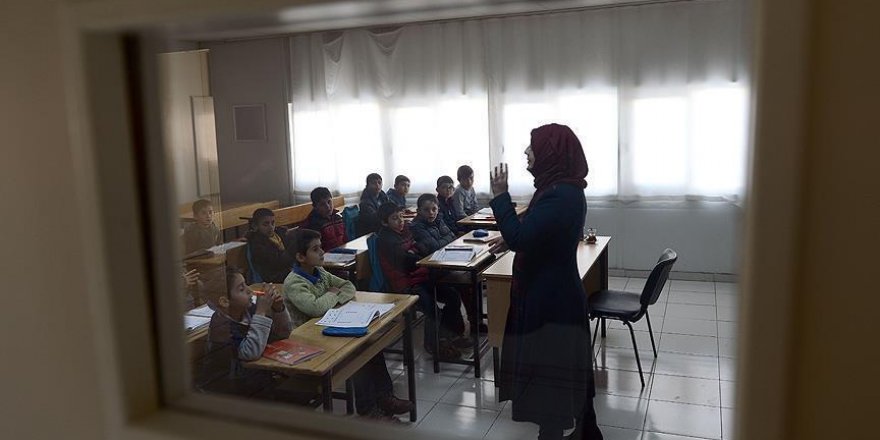 Suriyeli öğrencilere uyum eğitimi 