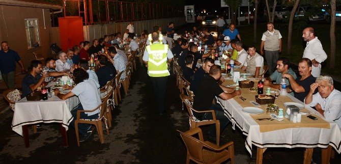 Vali Pekmez’den polise moral ve teşekkür yemeği