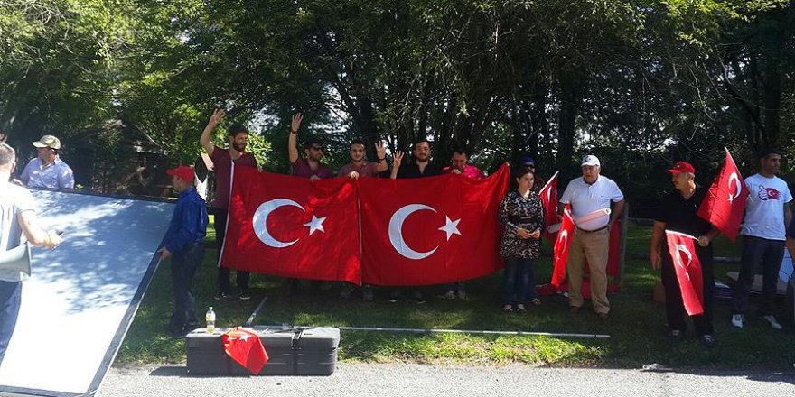 Pensilvanya’da Gülen protestosu