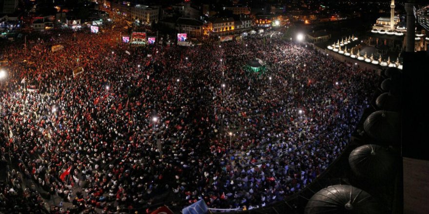Konya'da nöbet sürüyor