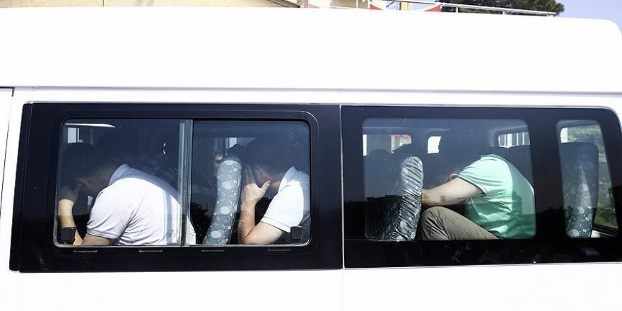 Elazığ'daki FETÖ operasyonunda 13 polis tutuklandı
