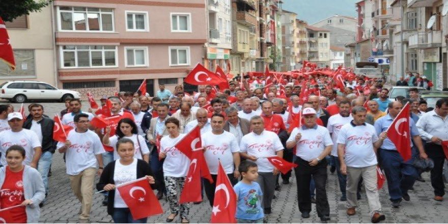 Simav’da 5 bin kişilik “Milli irade ve Demokrasi yürüyüşü”