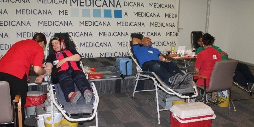 Medicana’dan kan bağışı kampanyası