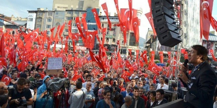 “Cihan yıkılsa emin ol bu cephe sarsılmaz, Dadaşlara minnettarız.”
